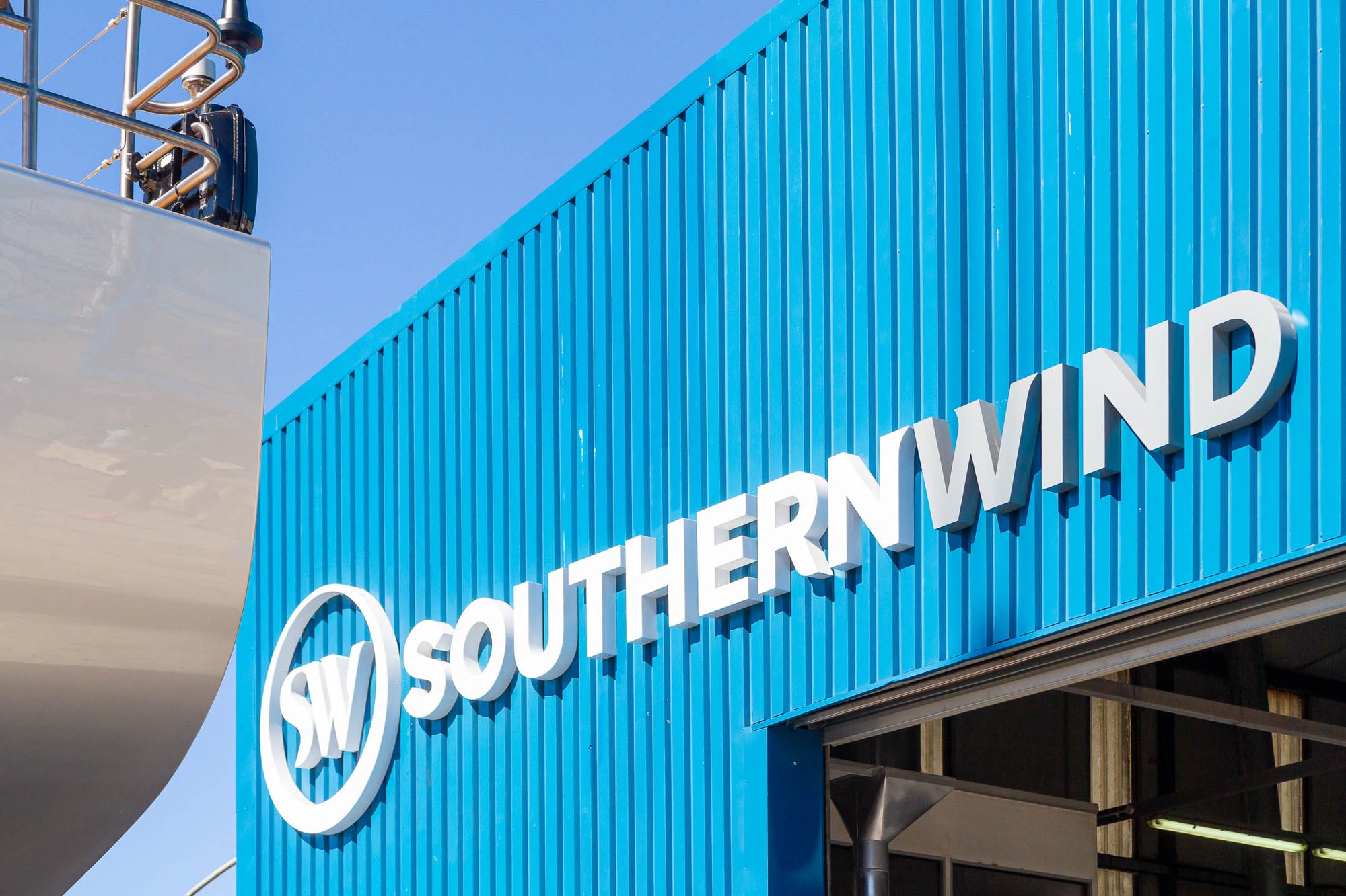 Kalantis-Roll-Out-l-123